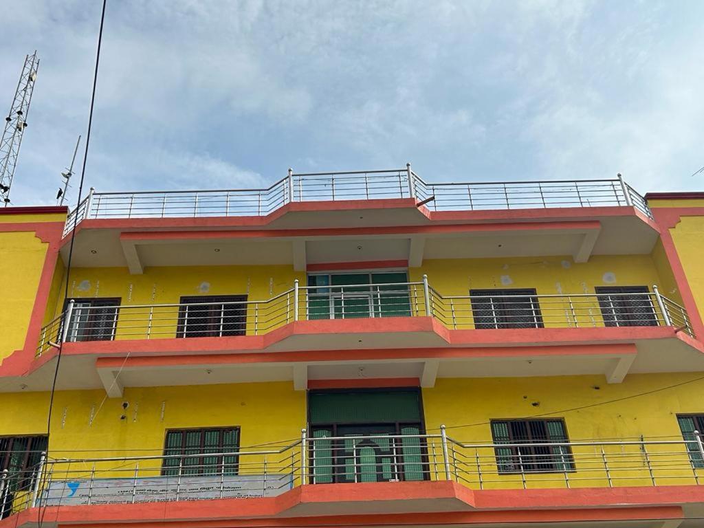 Hotel Shyam Inn Buxar Esterno foto