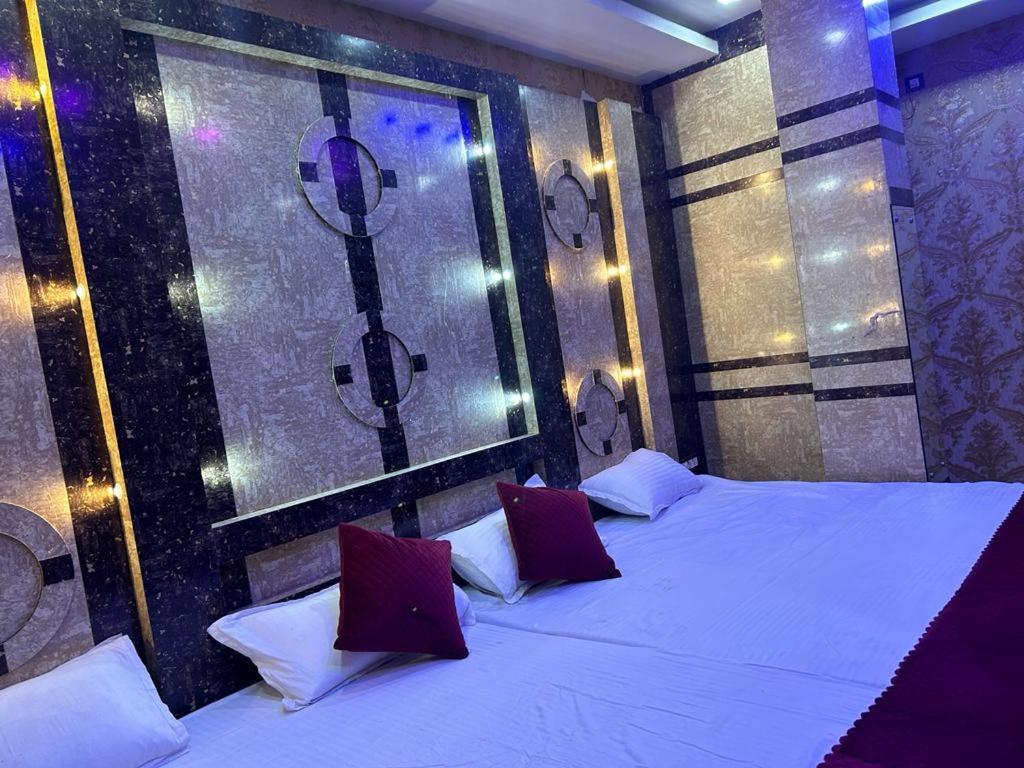 Hotel Shyam Inn Buxar Esterno foto